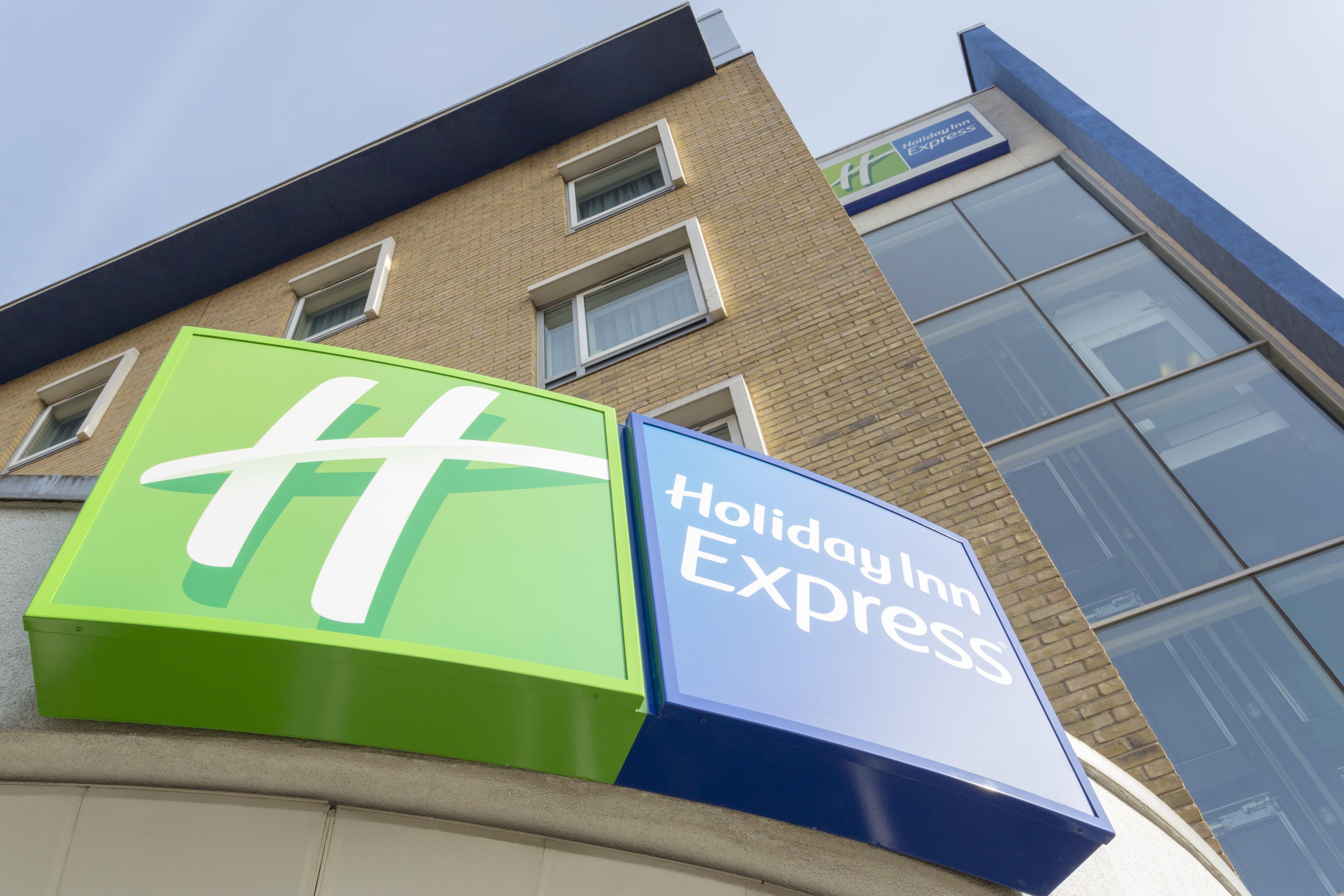Holiday Inn Express Earls Court By Ihg Londra Esterno foto