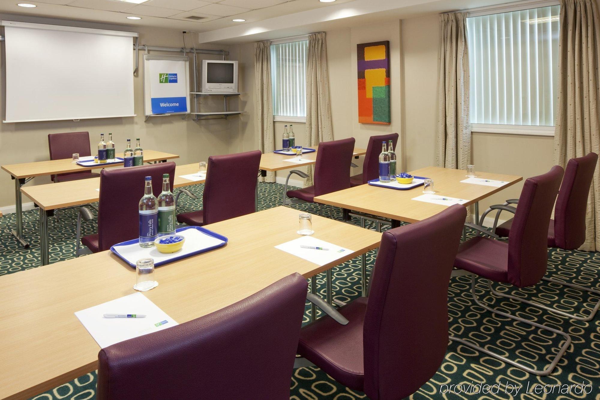 Holiday Inn Express Earls Court By Ihg Londra Servizi foto