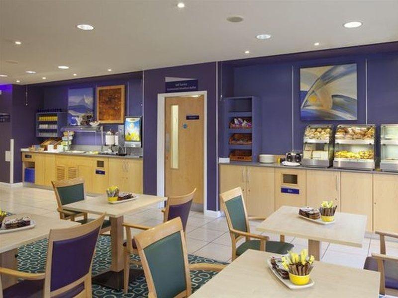 Holiday Inn Express Earls Court By Ihg Londra Esterno foto