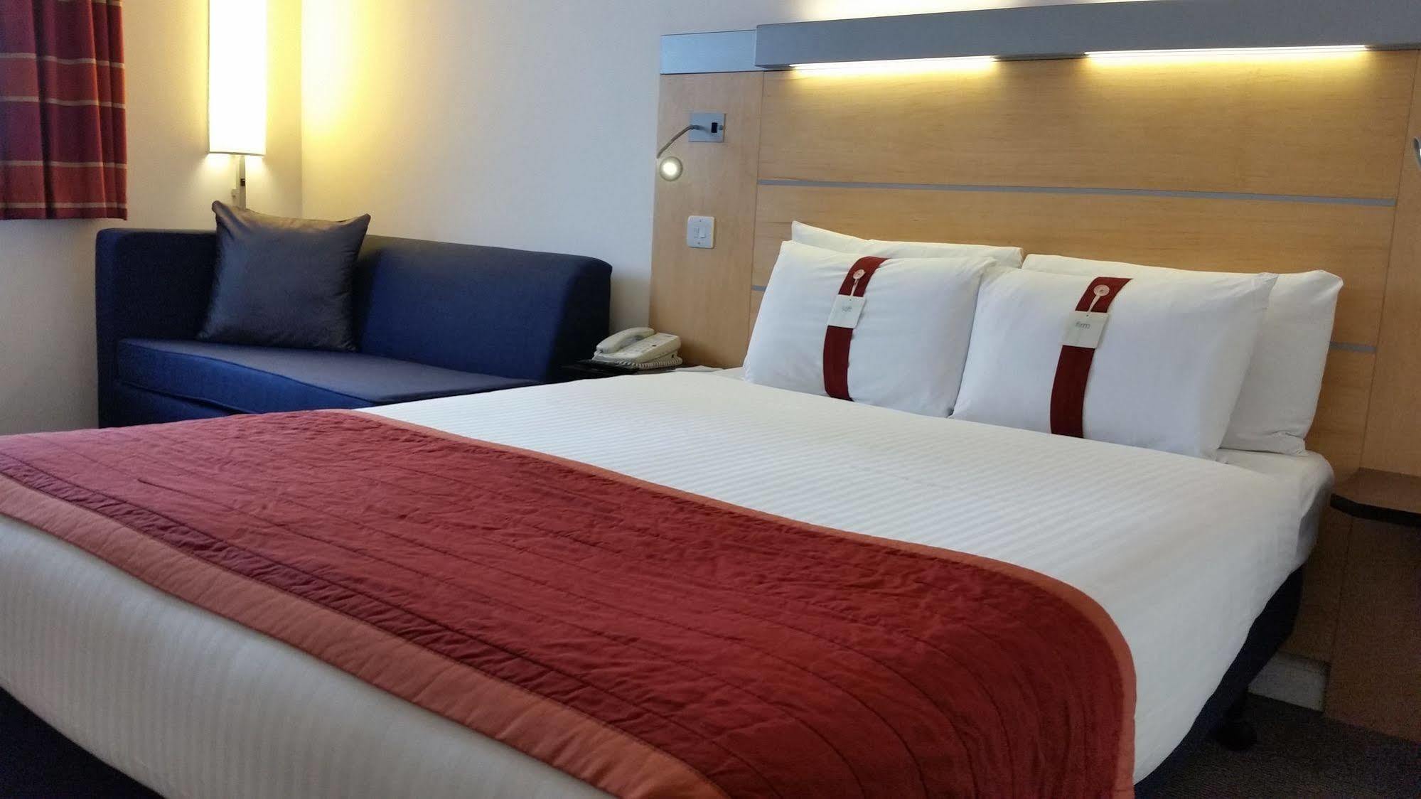 Holiday Inn Express Earls Court By Ihg Londra Esterno foto